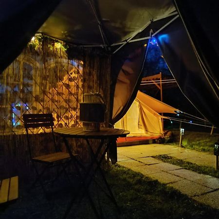 Tente Mongole " O Reves Atypiques" Bouce  Exteriér fotografie